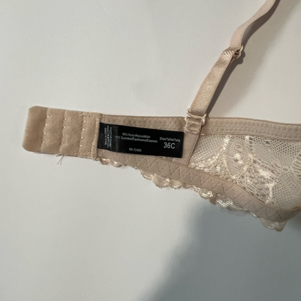 Classic Lace Push-Up Bra in Nude - Picture 5 of 5